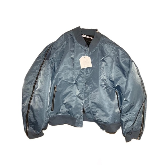 fffpostalservice Zip Ma-1 Bomber (Sky)
Size 2 / Medium - Picture 2 of 4